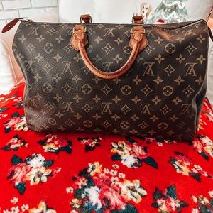 Louis Vuitton Speedy 40